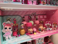 -泡泡玛特POPMART(蓝色港湾店)