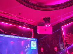 -UK派对KTV(日月广场店)