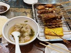 -老谢野馄饨(延安路店)