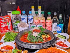 -喇喇排骨火锅·传统韩式脊骨汤(望京西园总店)