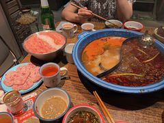 -王歘歘·chuǎ火锅(五道营店)