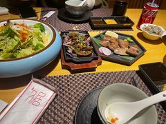 -久居·炭火烤肉(景辰大厦店)