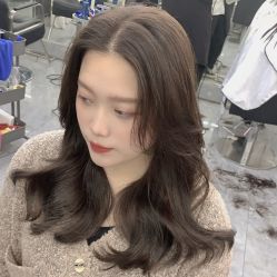 -COMO SALON 烫染可茉发型