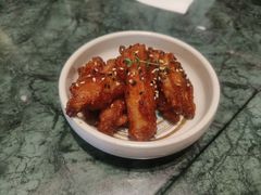 -秘密旅行Bonjour(黑金冠 江南西店)