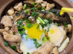 -容里煲仔饭(利丰北路店)