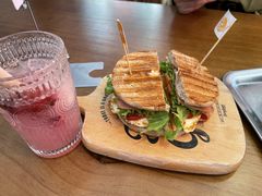 -Catch Bagel(芳草地店)