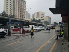 -冠京饭店·停车场