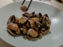 -MONICH牛排融合餐厅(和义大道购物中心店)