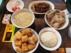 -松發肉骨茶(克拉码头店)