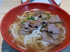 -滋味满屋美食坊(上海街店)