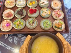 -桥香园过桥米线(国贸店)