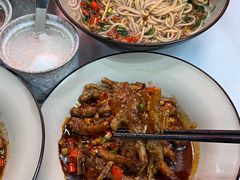 -粉观右江西鲜辣米粉(天地店)