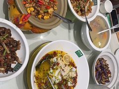 -绿草地·湘菜(芙蓉天街店)