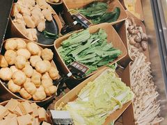 -牛YO寿喜烧·铁板烧和牛火锅自助(市府恒隆店)