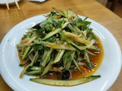 金针菇拌黄瓜-东北四季饺子王(华山路店)