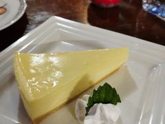 纽约芝士蛋糕-古董花园(思南路42弄小区店)