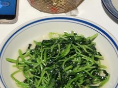 -八府香鸭·啫啫煲(华山路店)