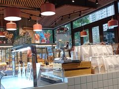 -Dough&Joe团憩(瑞虹天地月亮湾店)