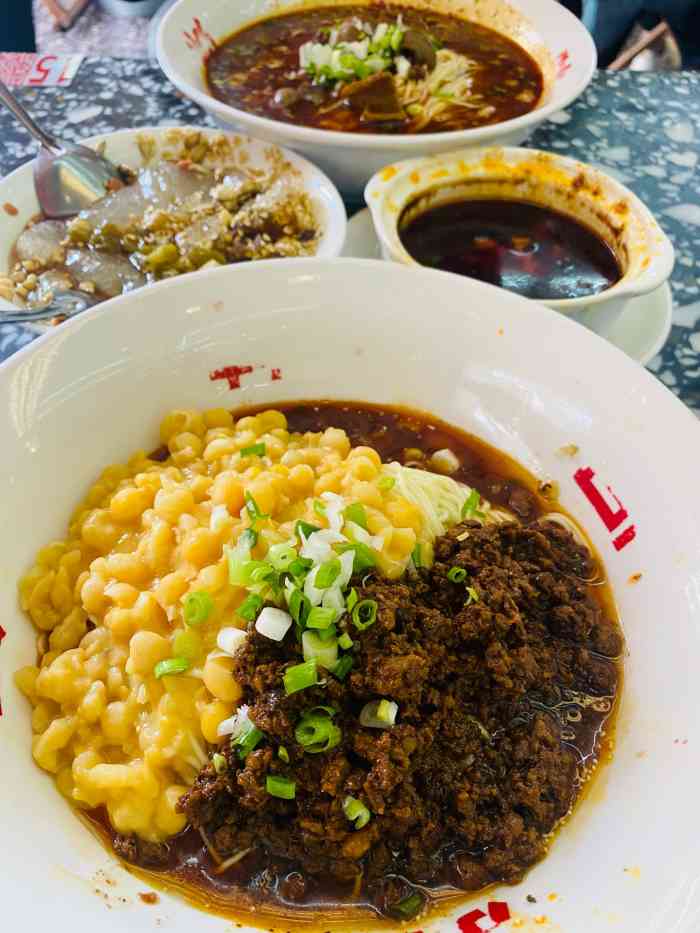 胖妹面庄(重庆两路口店)