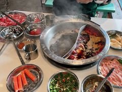 -憨铁匠老火锅(龙岗万科里店)