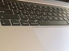 -Apple零售店(华贸购物中心店)