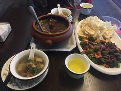 -小厨子私房菜·云南美食店