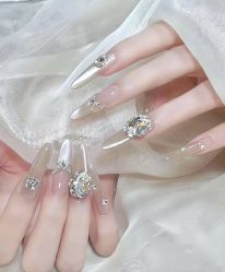 -桃色美甲沙龙