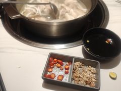 -宝龙城(杭州滨江店)
