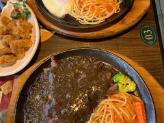 -豪享来中西餐厅(延安东路店)