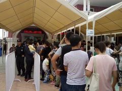 -芜湖新华联大白鲸海洋公园