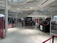 -日上免税店(三径路t3店)