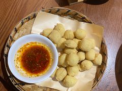 -老滇山寨•云南特色菜•地方菜•民族风情歌舞表演(金碧店)