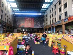 -三亚新鸿港水果一级批发市场