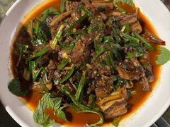 酱爆鳝鱼-嘉里饭庄