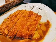 咖喱炸猪排堤坝饭-Ginko银子(青龙街店)