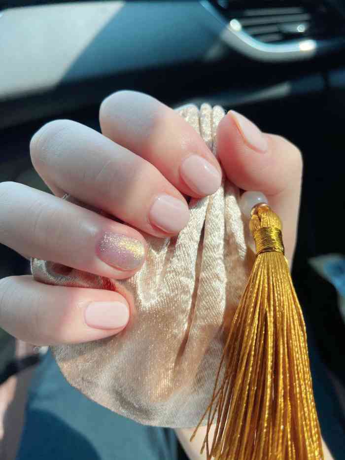 蜜丝卡伦美甲美睫连锁(银泰城店)-"【项目】美甲夏天就要来啦,必须让