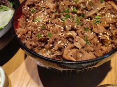 牛肉盖饭-Hatsune隐泉日式料理(SKP店)