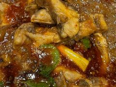 -肖肖酸萝卜鱼火锅(总店)