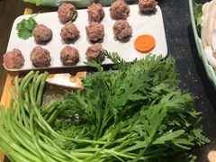 -顶顶汤火牛排火锅·经典铜锅涮肉