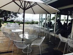 -Takapuna Beach Cafe