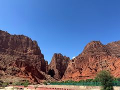 -天山神秘大峡谷