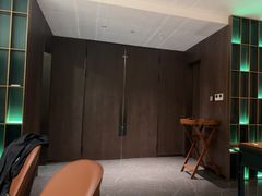 -凤凰园烤鸭店·唐山菜·传承花椒肉(老唐丰路店)