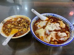 红汤抄手-西月城谭豆花(春熙路店)