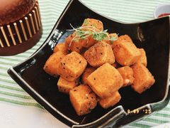 -桂满陇·手作小笼包&江南叫花鸡(中山公园店)