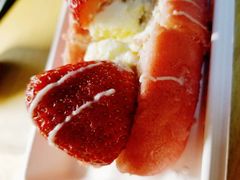 草莓酪酪软欧包-LELECHA乐乐茶(新街口大洋店)