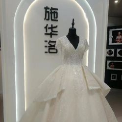 -施华洛婚纱摄影会所(范阳中路店)