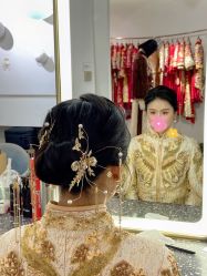 -艾米丽婚纱礼服