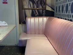 -骑士KTV(红谷滩万达店)