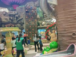 点击看大图 -卡通尼·Safari非洲探索乐园·生日会(金桥国际商业广场店)