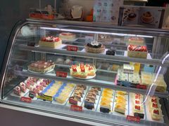 面包甜点陈列柜-BreadTalk面包新语(长寿路地铁站店)